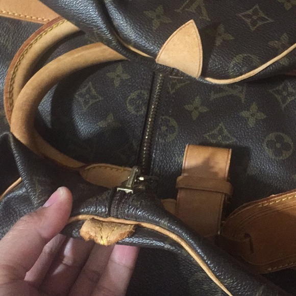 Louis Vuitton Handbags - Keepal 50 LV additional picture(do not buy)